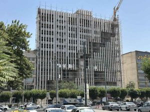 ساختمان اداری تجاری کرج – نمایی نوین در ۶۰۰۰ متر مربع