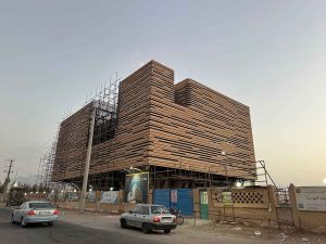 نمای ساختمان نظام مهندسی یزد – اجرای نمای آجر خشک